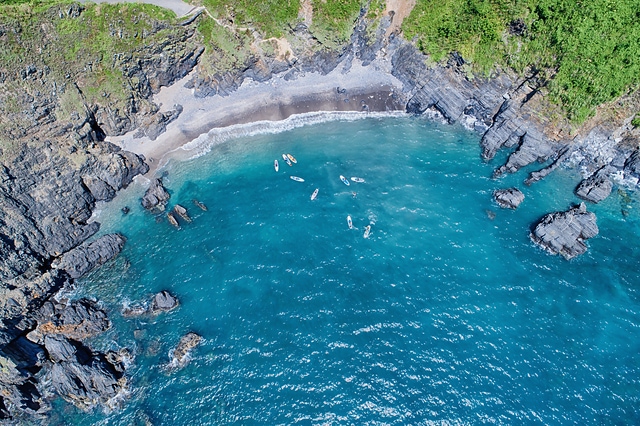 玻璃海灘