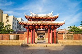 鹿港龍山寺