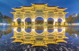 自由廣場