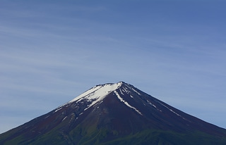 《日本》初夏の富士山・河口湖