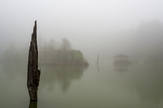 明池山水 Ming-Tze Mountain Lake